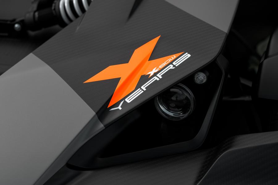 Детали экстерьера KTM X-Bow 10 Years 2018 года  (фото 8 из 13)